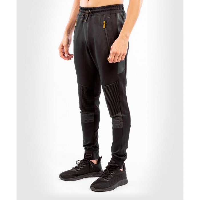 Спортен панталон - Venum Athletics Joggers - Black/Gold​